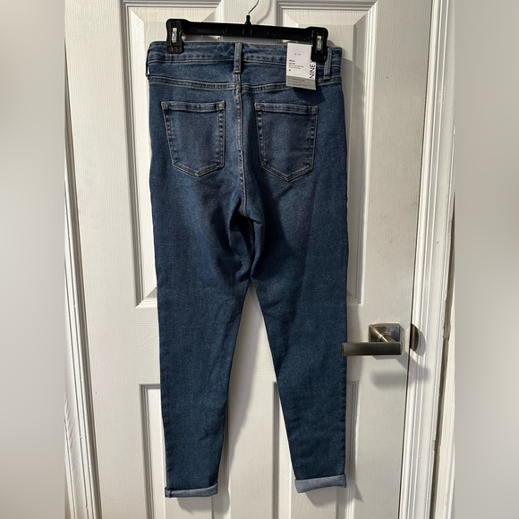 NWT Nine West skinny jeans - Picture 2 of 4